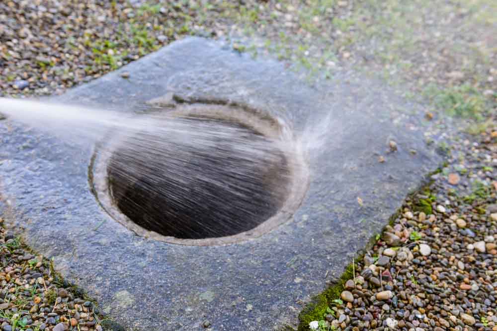hydro jetting in progress